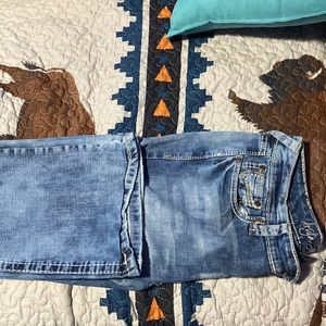 Ariya Jeans Bootcut/Flare cut, size 13/14